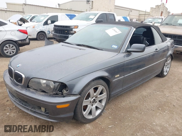 2002 BMW 3 Series 325Ci with VIN WBABS33432PG83177, listed as a IAAI auction lot 41581847 with 152,524 mi miles and . Bid and sale history available at DreamBid. Image 2.