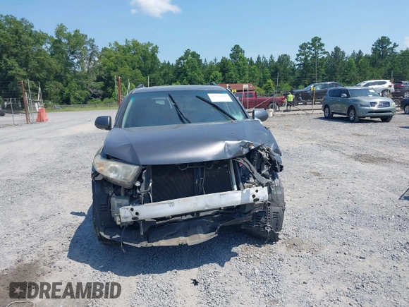 2011 Toyota Highlander Limited with VIN 5TDYK3EH3BS027884, listed as a IAAI auction lot 42527160 with 310,068 mi miles and . Bid and sale history available at DreamBid. Image 13.