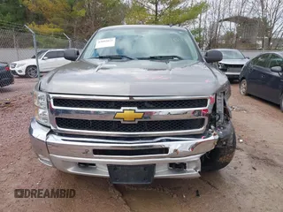 2012 Chevrolet Silverado 1500 LT with VIN 1GCRKSE76CZ228698, listed as a IAAI auction lot 42092011 with 184,322 mi miles. Bid and sale history available at carsss.com. Image 13.