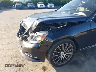 2014 Mercedes-Benz E 350 Luxury with VIN WDDHF8JB1EB055669, listed as a IAAI auction lot 42514114 with 130,655 mi miles and . Bid and sale history available at DreamBid. Image 18.