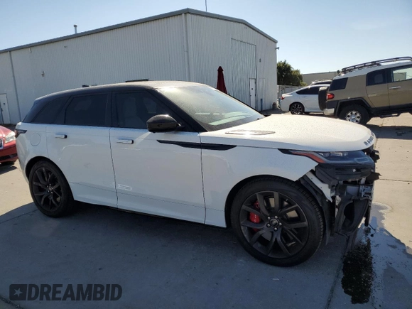 2020 Land Rover Range Rover with VIN SALYU2EE6LA256061, listed as a Copart auction lot 68872524 with 20,278 mi miles and Salvage title. Bid and sale history available at DreamBid. Image 4.