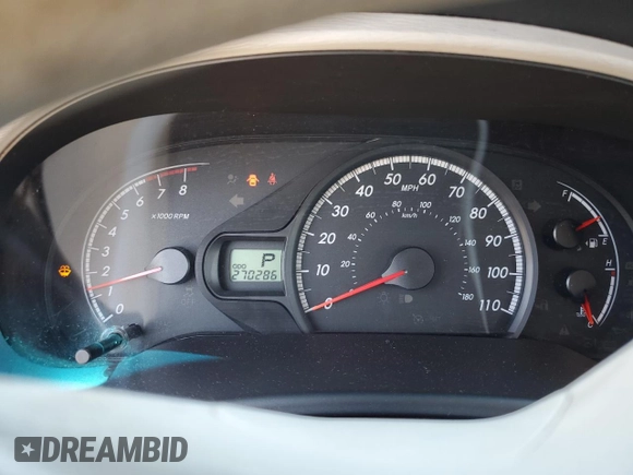 2014 Toyota Sienna L with VIN 5TDZK3DC1ES415890, listed as a Copart auction lot 62812484 with 270,286 mi miles and Salvage Title. Bid and sale history available at carsss.com. Image 9.