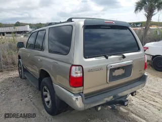 2002 Toyota 4Runner SR5 with VIN JT3GN86R220231722, listed as a IAAI auction lot 41613668 with 281,143 mi miles. Bid and sale history available at carsss.com. Image 3.