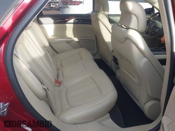 2013 Lincoln MKZ with VIN 3LN6L2J91DR823046, listed as a IAAI auction lot 41096934 with 131,015 mi miles. Bid and sale history available at carsss.com. Image 8.