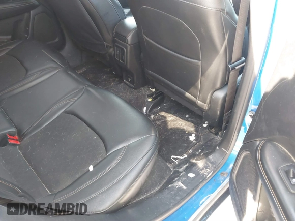 2018 Jeep Compass Latitude with VIN 3C4NJCBBXJT165349, listed as a IAAI auction lot 41283025 with 25,680 mi miles and . Bid and sale history available at DreamBid. Image 8.