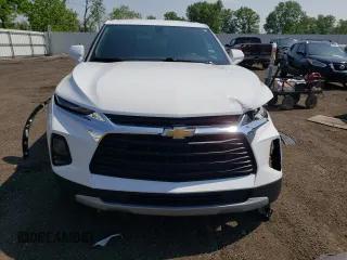2020 Chevrolet Blazer LT with VIN 3GNKBCR42LS712590, listed as a Copart auction lot 60539095 with 43,309 mi miles and Salvage title. Bid and sale history available at DreamBid. Image 5.