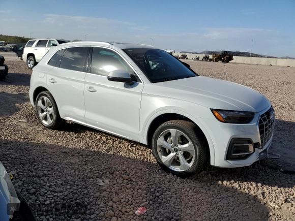 2021 Audi Q5 Prestige with VIN WA1CAAFY5M2038289, listed as a Copart auction lot 87696075 with 45,265 mi miles and Salvage Title. Bid and sale history available at carsss.com. Image 4.