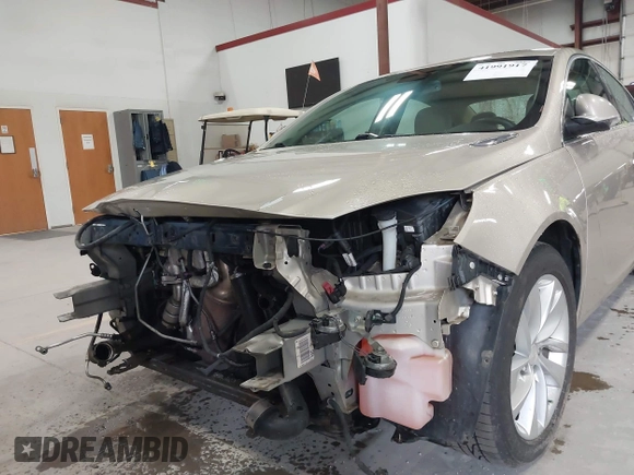 2014 Buick Regal Premium I with VIN 2G4GP5EX1E9187769, listed as a IAAI auction lot 41991917 with 106,320 mi miles and . Bid and sale history available at DreamBid. Image 6.