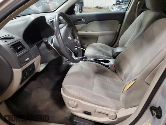 2010 Mercury Milan с VIN 3MEHM0HA5AR624557, выставлен на аукционе Copart как лот 88746725 с пробегом 140 917 миль миль и Списание • Salvage title. История ставок и продаж доступна на DreamBid. Изображение 7.
