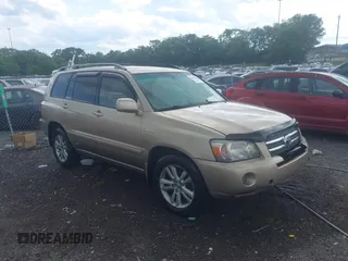 2006 Toyota Highlander z VIN JTEDW21A260005403, wystawiony jako IAAI lot #42314136 z przebiegiem 271 483 mil mil oraz . Historia ofert i sprzedaży dostępna na DreamBid. Obrazek 1.