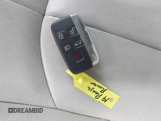 2019 Land Rover Range Rover Evoque SE с VIN SALVP2RX2KH341992, выставлен на аукционе IAAI как лот 42202549 с пробегом 92 175 миль миль и . История ставок и продаж доступна на DreamBid. Изображение 11.