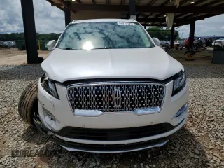 2019 Lincoln MKC Reserve with VIN 5LMTJ3DHXKUL29496, listed as a Copart auction lot 58970175 with 40,783 mi miles and Salvage title. Bid and sale history available at DreamBid. Image 5.