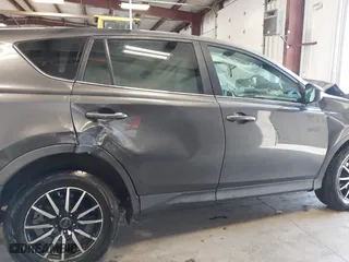 2015 Toyota RAV4 LE with VIN 2T3BFREV1FW268169, listed as a IAAI auction lot 41934152 with 72,840 mi miles. Bid and sale history available at carsss.com. Image 14.