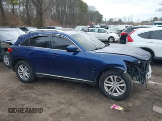 2013 Infiniti FX with VIN JN8CS1MW8DM170914, listed as a IAAI auction lot 41689303 with 138,400 mi miles and . Bid and sale history available at DreamBid. Image 13.