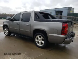 2008 Chevrolet Avalanche LTZ with VIN 3GNFK123X8G299738, listed as a Copart auction lot 50329585 with 212,632 mi miles and Clean Title. Bid and sale history available at DreamBid. Image 2.
