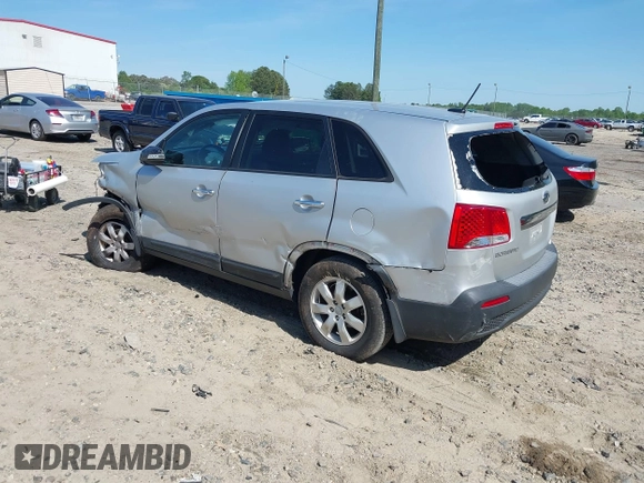 2012 Kia Sorento LX with VIN 5XYKT3A17CG216046, listed as a IAAI auction lot 39268223 with 188,886 mi miles. Bid and sale history available at carsss.com. Image 3.