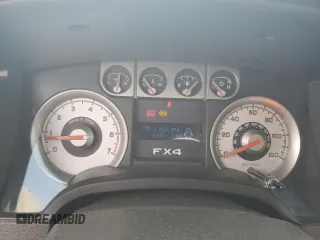 2009 Ford F-150 XL z VIN 1FTPW14V29FA72823, wystawiony jako Copart lot #51605035 z przebiegiem 109 881 mil mil oraz Szkoda całkowita • Salvage title. Historia ofert i sprzedaży dostępna na DreamBid. Obrazek 9.