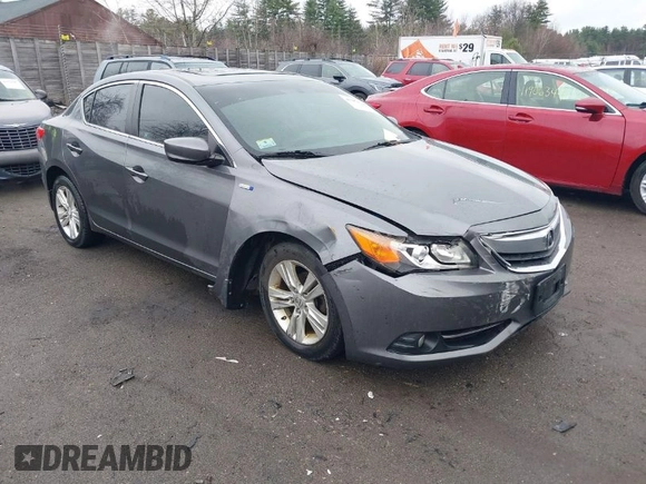 2013 Acura ILX Hybrid Tech Pkg with VIN 19VDE3F75DE300518, listed as a IAAI auction lot 41951546 with 149,618 mi miles. Bid and sale history available at carsss.com. Image 1.