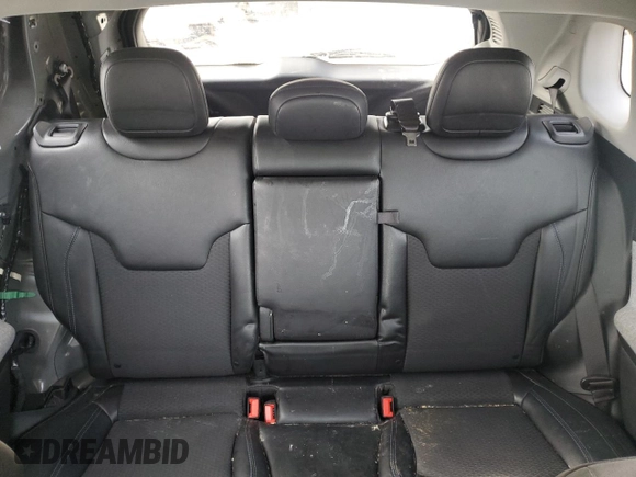 2022 Jeep Compass Latitude with VIN 3C4NJDBB6NT124048, listed as a Copart auction lot 48069535 with 32,784 mi miles and Salvage title. Bid and sale history available at DreamBid. Image 10.