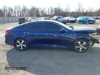 2019 Kia Optima LX with VIN 5XXGT4L38KG365515, listed as a IAAI auction lot 41829120 with 86,510 mi miles. Bid and sale history available at carsss.com. Image 13.