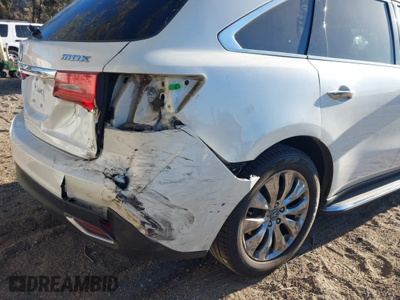 2015 Acura MDX Tech Pkg with VIN 5FRYD3H43FB007615, listed as a IAAI auction lot 41378451 with 141,365 mi miles. Bid and sale history available at carsss.com. Image 6.