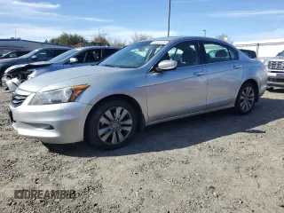 2012 Honda Accord EX z VIN 1HGCP3F71CA042577, wystawiony jako Copart lot #44644135 z przebiegiem 115 822 mil mil oraz Szkoda całkowita • Salvage title. Historia ofert i sprzedaży dostępna na DreamBid. Obrazek 1.