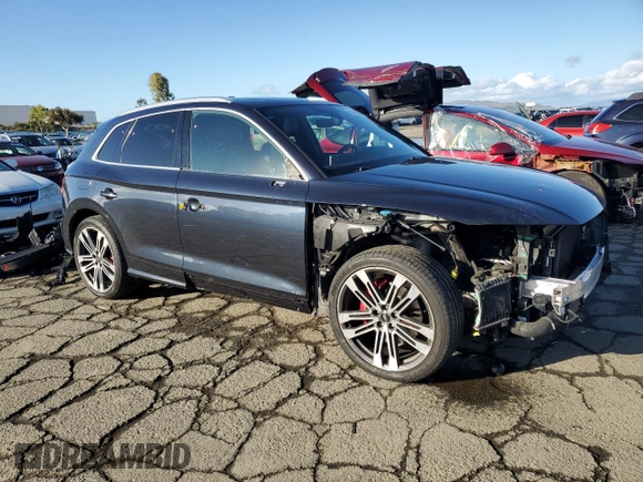 2018 Audi SQ5 Premium Plus with VIN WA1A4AFY0J2036475, listed as a Copart auction lot 86401864 with 85,061 mi miles and Salvage Title. Bid and sale history available at DreamBid. Image 4.