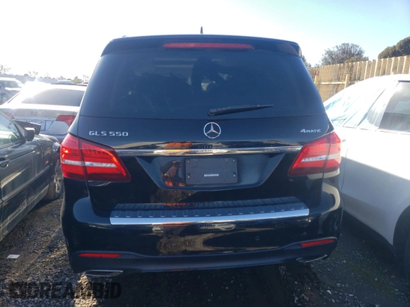 2018 Mercedes-Benz GLS 550 with VIN 4JGDF7DEXJB143439, listed as a Copart auction lot 43530955 with 98,405 mi miles and Salvage title. Bid and sale history available at DreamBid. Image 6.