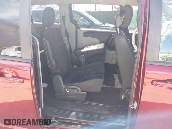 2018 Dodge Grand Caravan SE Plus with VIN 2C4RDGBG2JR188185, listed as a IAAI auction lot 41832570 with 80,072 mi miles and . Bid and sale history available at DreamBid. Image 8.
