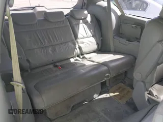 2005 Honda Odyssey TOURING with VIN 5FNRL38855B091754, listed as a IAAI auction lot 42131326 with 258,635 mi miles. Bid and sale history available at carsss.com. Image 12.