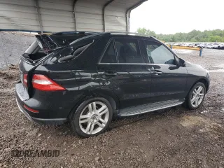2014 Mercedes-Benz M 350 with VIN 4JGDA5JB2EA313401, listed as a Copart auction lot 58423635 with 122,011 mi miles and Salvage title. Bid and sale history available at DreamBid. Image 3.