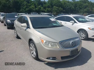 2010 Buick LaCrosse CXL z VIN 1G4GD5EG7AF308430, wystawiony jako IAAI lot #42445323 z przebiegiem 144 205 mil mil oraz . Historia ofert i sprzedaży dostępna na DreamBid. Obrazek 1.