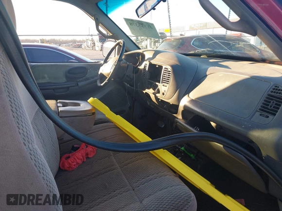 2001 Ford F-150 XL with VIN 1FTRX17L01KF00383, listed as a IAAI auction lot 41385378 with Not provided miles and . Bid and sale history available at DreamBid. Image 5.