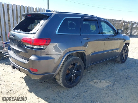 2015 Jeep Grand Cherokee Altitude with VIN 1C4RJFAG4FC115470, listed as a IAAI auction lot 41718092 with 95,082 mi miles. Bid and sale history available at carsss.com. Image 4.