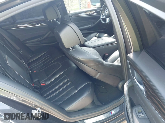 2018 BMW 5 Series 540i z VIN WBAJE5C50JWA96205, wystawiony jako IAAI lot #42213253 z przebiegiem 96 198 mil mil oraz . Historia ofert i sprzedaży dostępna na DreamBid. Obrazek 8.