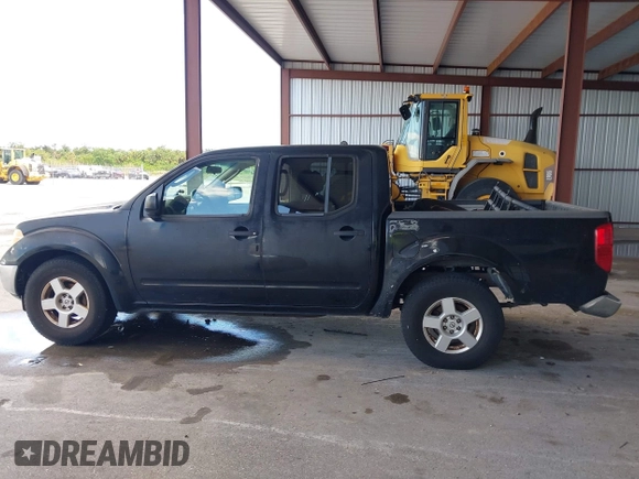 2007 Nissan Frontier SE z VIN 1N6AD07U77C441003, wystawiony jako IAAI lot #42264523 z przebiegiem 423 457 mil mil oraz . Historia ofert i sprzedaży dostępna na DreamBid. Obrazek 14.