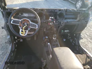 2021 Jeep Gladiator Rubicon z VIN 1C6JJTBMXML503128, wystawiony jako Copart lot #42813725 z przebiegiem Nie podano mil oraz Szkoda całkowita • Salvage title. Historia ofert i sprzedaży dostępna na DreamBid. Obrazek 8.