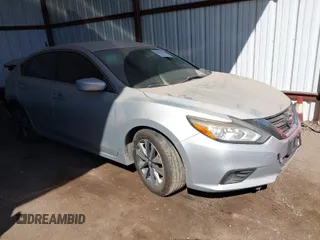 2017 Nissan Altima SV with VIN 1N4AL3AP9HC177963, listed as a IAAI auction lot 41689455 with 134,256 mi miles and . Bid and sale history available at carsss.com. Image 1.