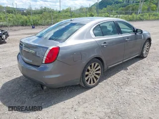2011 Lincoln MKS EcoBoost with VIN 1LNHL9FT3BG610366, listed as a IAAI auction lot 42274043 with 196,811 mi miles and . Bid and sale history available at DreamBid. Image 4.