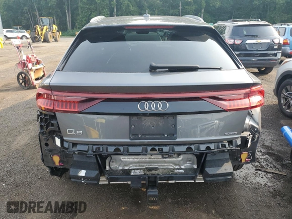 2019 Audi Q8 Premium z VIN WA1AVAF10KD020279, wystawiony jako Copart lot #63042205 z przebiegiem 102 032 mil mil oraz Szkoda całkowita • Salvage title. Historia ofert i sprzedaży dostępna na DreamBid. Obrazek 6.