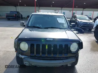 2013 Jeep Patriot Sport with VIN 1C4NJPBA0DD238009, listed as a IAAI auction lot 42301422 with 103,359 mi miles and . Bid and sale history available at DreamBid. Image 13.