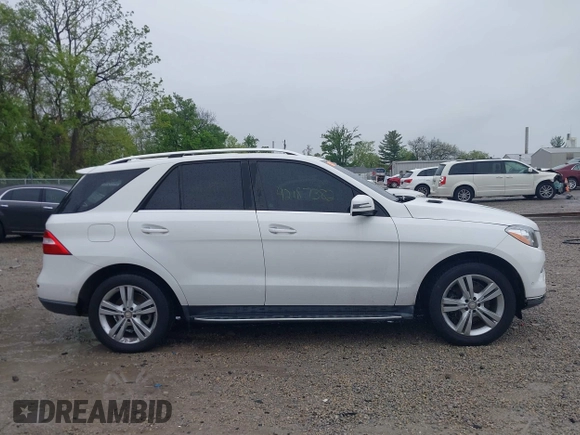 2015 Mercedes-Benz M 350 с VIN 4JGDA5JB9FA555541, выставлен на аукционе IAAI как лот 42187382 с пробегом 109 195 миль миль и . История ставок и продаж доступна на DreamBid. Изображение 13.