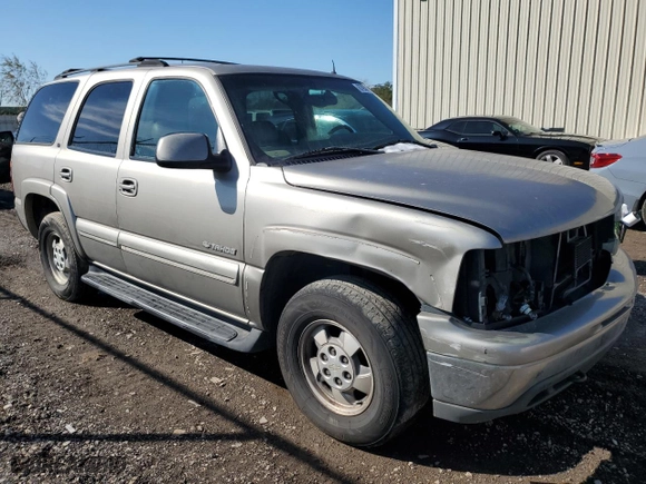 2002 Chevrolet Tahoe LT with VIN 1GNEC13Z72R201512, listed as a Copart auction lot 87957605 with 268,626 mi miles and Salvage Title. Bid and sale history available at carsss.com. Image 4.