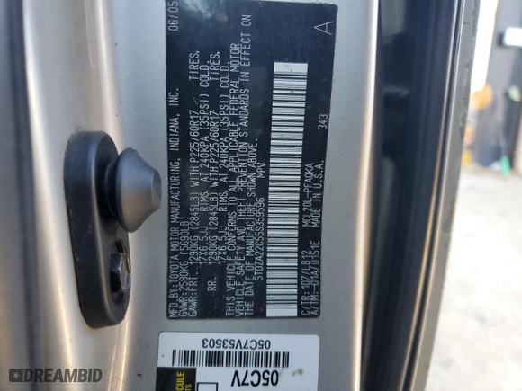 2005 Toyota Sienna XLE with VIN 5TDZA22C55S359596, listed as a Copart auction lot 44624125 with 299,133 mi miles and Salvage Title. Bid and sale history available at carsss.com. Image 15.
