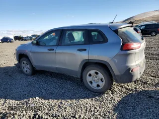 2015 Jeep Cherokee Sport z VIN 1C4PJMAB8FW776627, wystawiony jako Copart lot #47873235 z przebiegiem Nie podano mil oraz Szkoda całkowita • Salvage title. Historia ofert i sprzedaży dostępna na DreamBid. Obrazek 2.