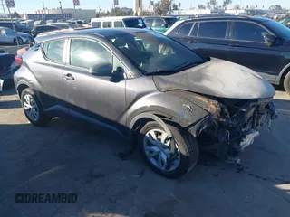 2019 Toyota C-HR XLE z VIN JTNKHMBX8K1037552, wystawiony jako IAAI lot #41238396 z przebiegiem 49 173 mil mil oraz . Historia ofert i sprzedaży dostępna na DreamBid. Obrazek 1.