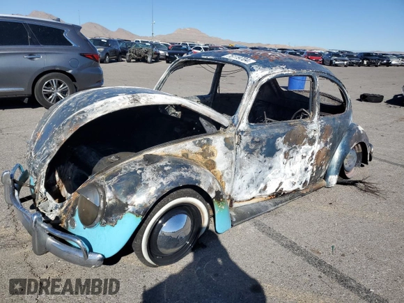 1961 Volkswagen Beetle with VIN 3538112, listed as a Copart auction lot 76119704 with Not Provided miles and Non Repairable. Bid and sale history available at DreamBid. Image 1.