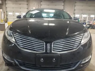 2013 Lincoln MKZ with VIN 3LN6L2J98DR803778, listed as a IAAI auction lot 41651370 with 190,840 mi miles. Bid and sale history available at carsss.com. Image 12.