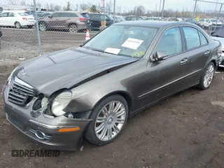 2008 Mercedes-Benz E 350 Luxury z VIN WDBUF56X88B227792, wystawiony jako IAAI lot #41652254 z przebiegiem 117 976 mil mil oraz . Historia ofert i sprzedaży dostępna na DreamBid. Obrazek 6.