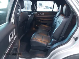 2017 Ford Explorer Sport z VIN 1FM5K8GT6HGA99307, wystawiony jako IAAI lot #41531536 z przebiegiem 128 911 mil mil oraz . Historia ofert i sprzedaży dostępna na DreamBid. Obrazek 8.